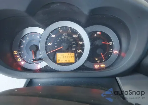 2006 Toyota Rav4 from USA, damaged, VIN JTMBD33V066004321